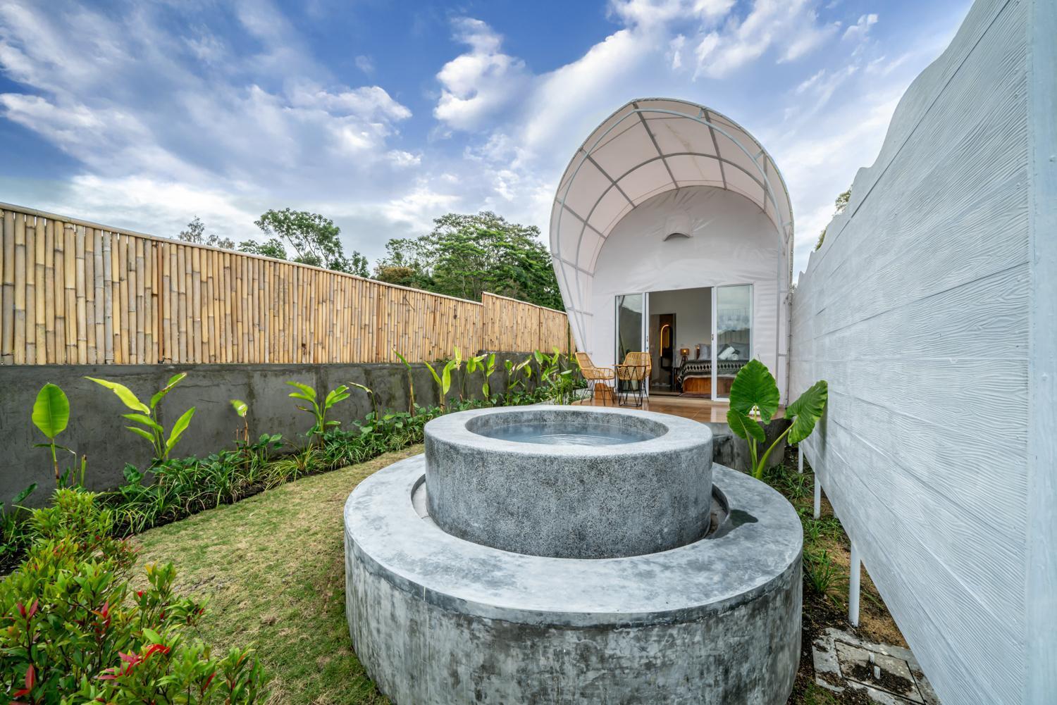 The Dewi Kintamani Luxury Glamping And Natural Hotspring Экстерьер фото
