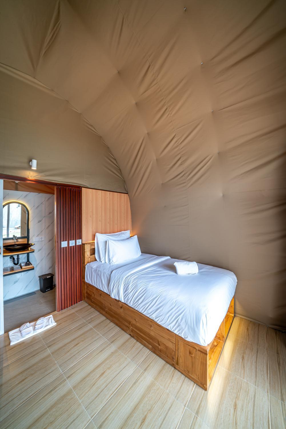 The Dewi Kintamani Luxury Glamping And Natural Hotspring Экстерьер фото